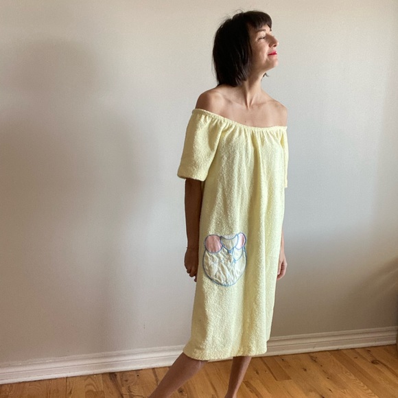 Vintage 1980’s Terry Cloth Dress - Picture 2 of 16